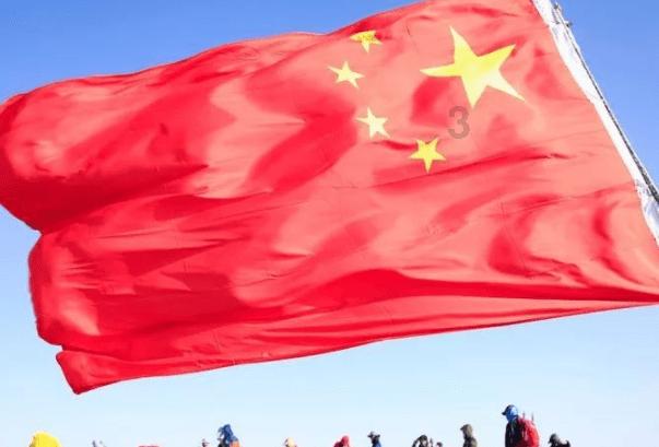 我们的节日·精神的家园丨2024年琼海市迎新春刻字艺术作品展举行 刻字艺术作品开展 展现传统文化魅力