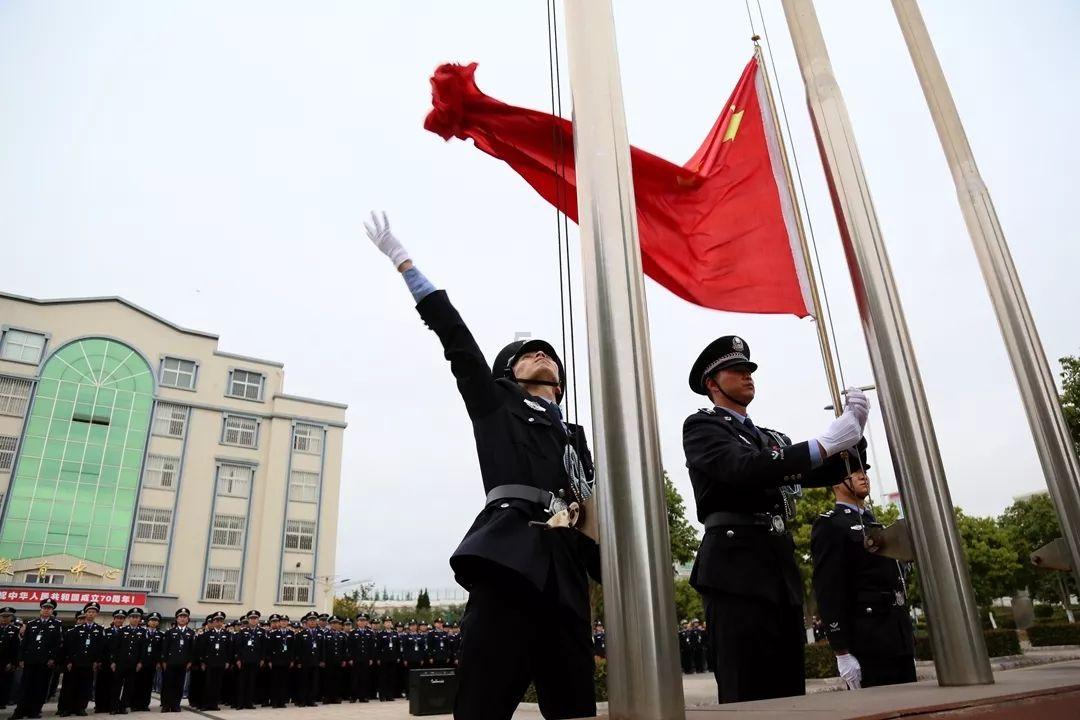 詹姆斯-约翰逊和步行者10天合同到期 他现在是自由球员